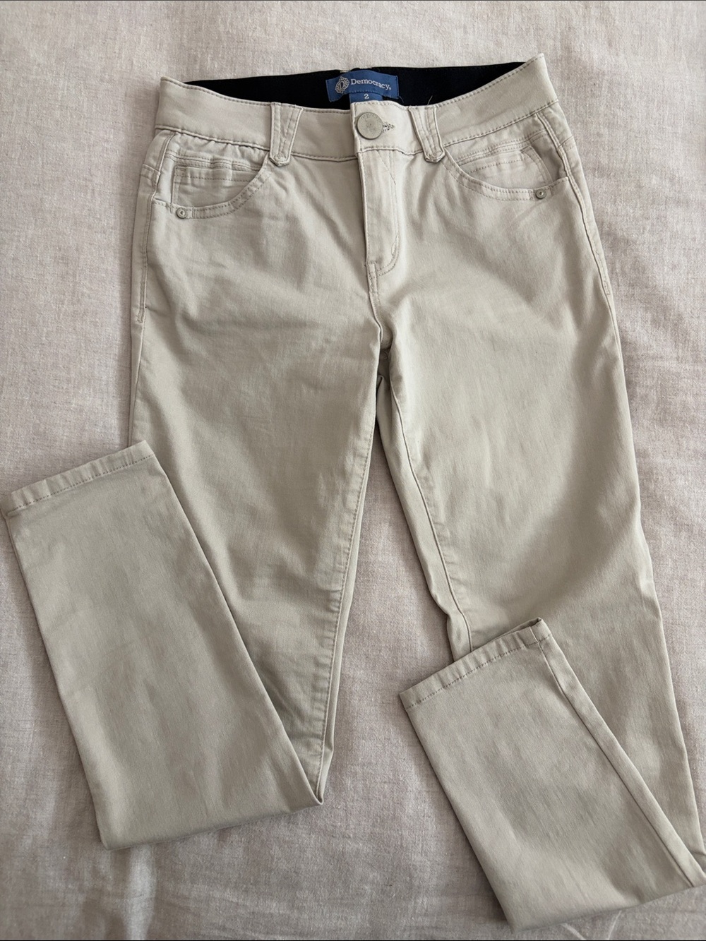 Democracy Skinny Pants in Light Taupe